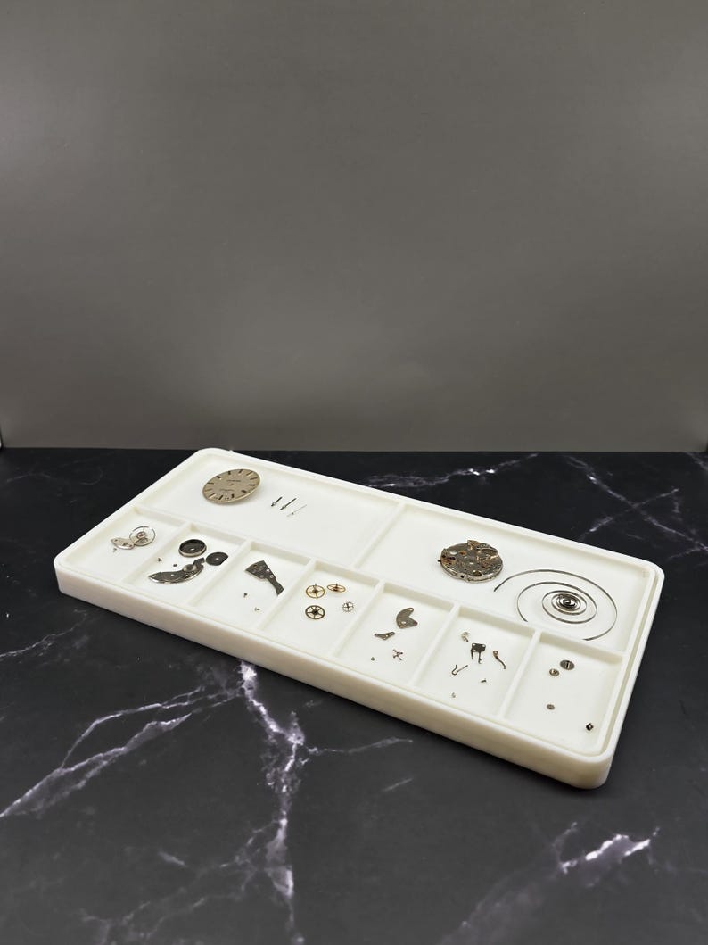Watchmaker Parts Tray with Dust Lid — product photo 4